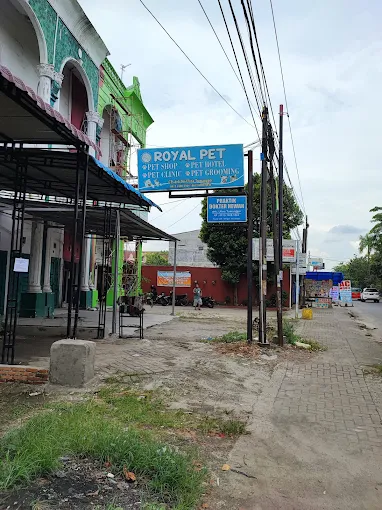 Royal Pet Shop