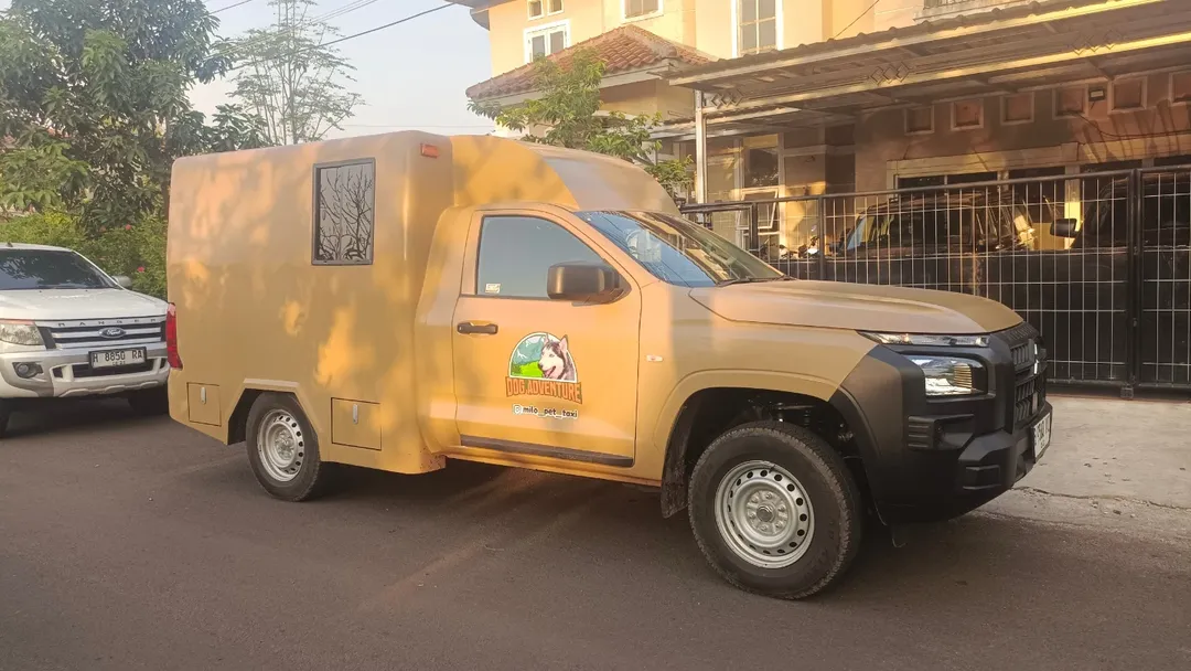 Milo Pet Taxi, Dog Homestay & Dog Adventure - Jakarta