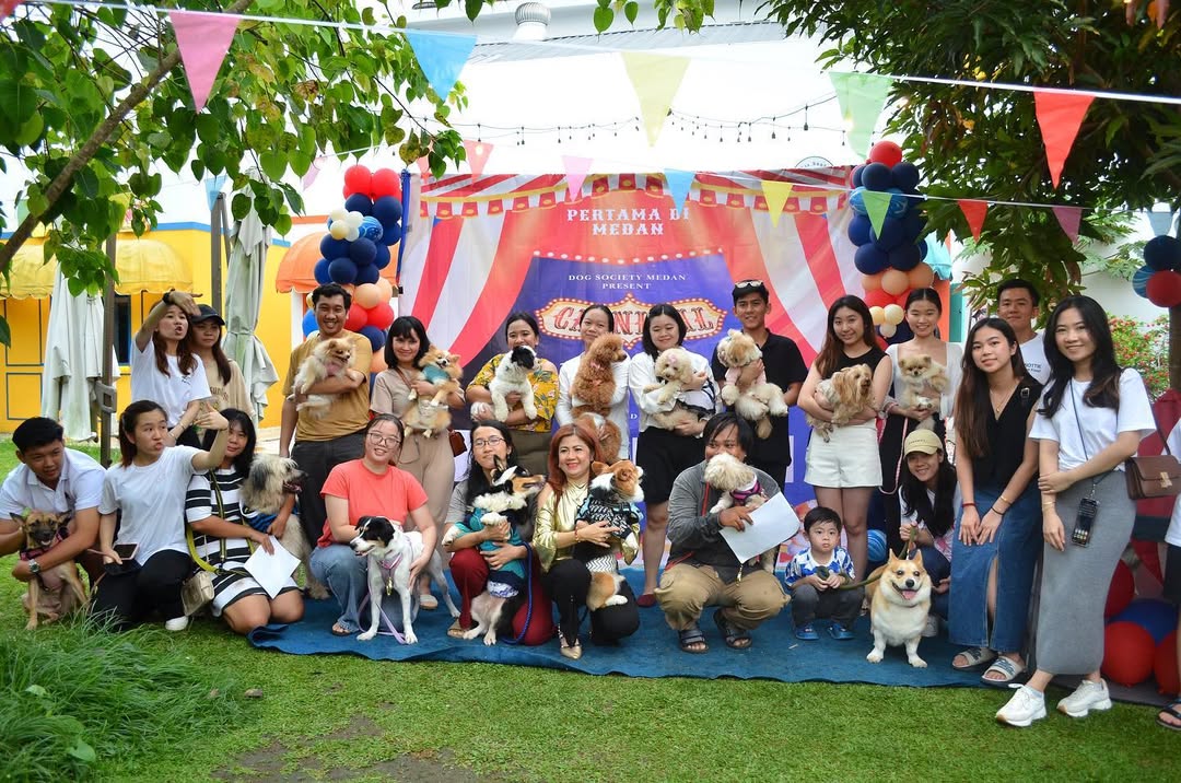 Dog Society Medan