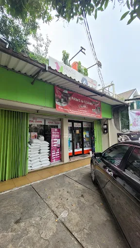 Paws & Claws Pondok Bambu - Jakarta Timur
