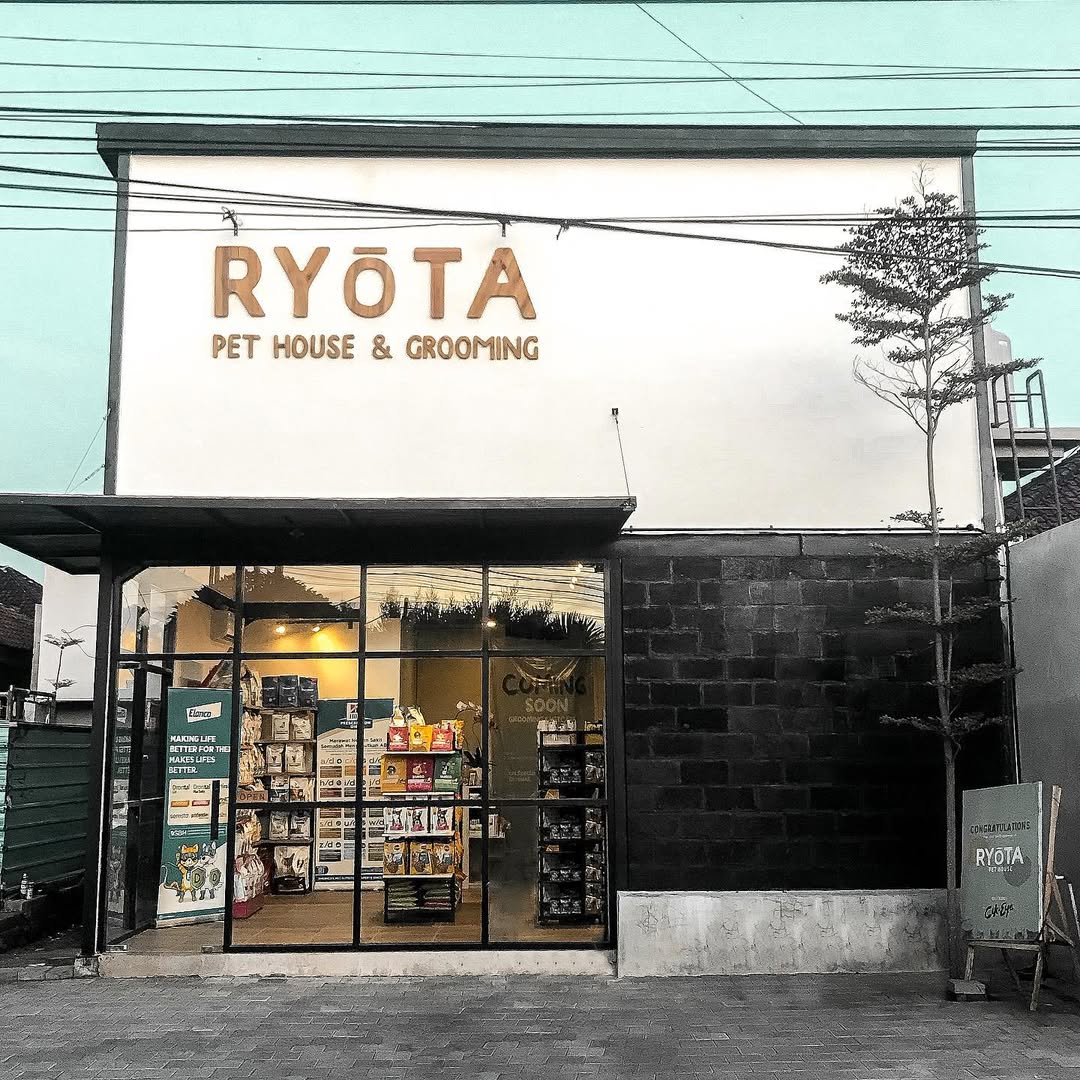 Ryota Pet Shop and Cat Grooming
