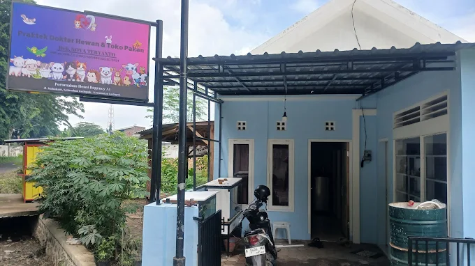 Praktek Dokter Hewan dan Toko Pakan BonBon