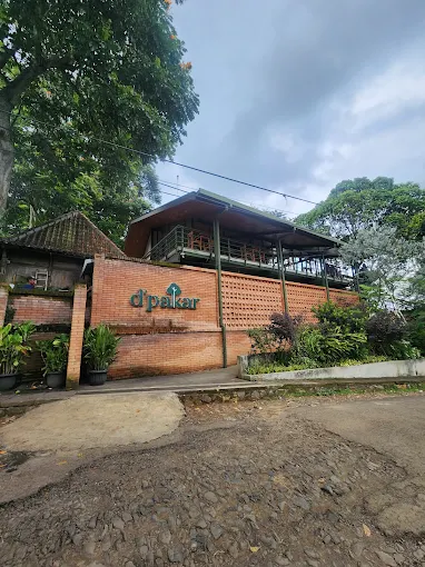 Cafe D'Pakar
