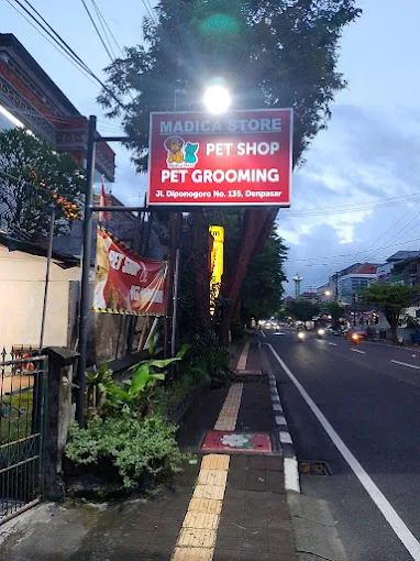 Madica Store Petshop - Dauh Puri