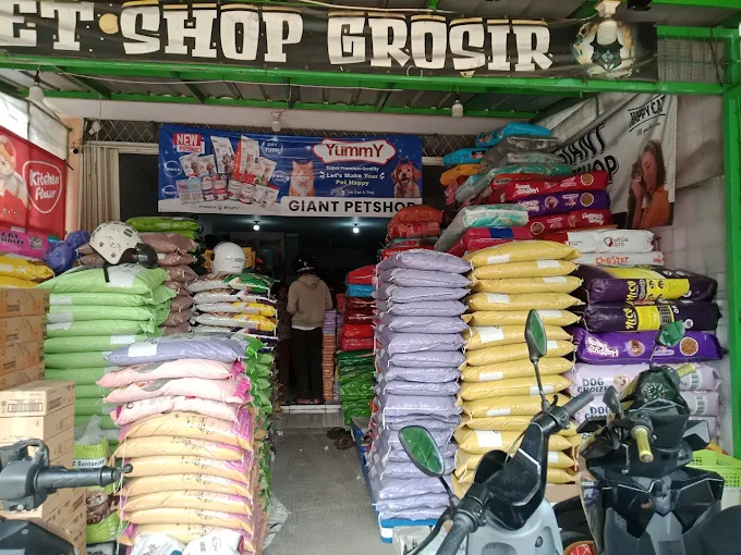 Giant Petshop Sawangan Baru Depok